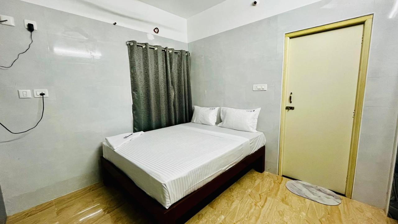 Hotel Star Nivas, Srirangam Tiruchirappalli ภายนอก รูปภาพ